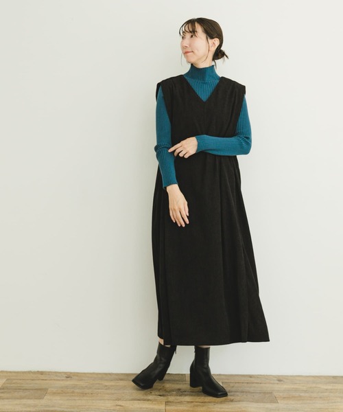 ITEMS URBANRESEARCH（アイテムズ アーバンリサーチ）の「コーデュロイジャンパースカート（ジャンパースカート・レディース・ブラウン/ベージュ/ブラック・FREE）」の5枚目の写真