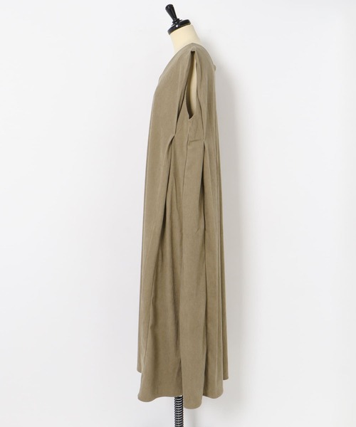 ITEMS URBANRESEARCH（アイテムズ アーバンリサーチ）の「コーデュロイジャンパースカート（ジャンパースカート・レディース・ブラウン/ベージュ/ブラック・FREE）」の20枚目の写真