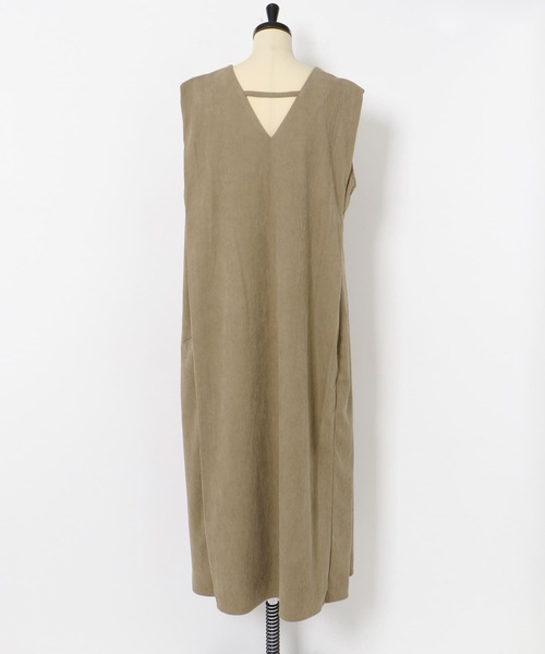 ITEMS URBANRESEARCH（アイテムズ アーバンリサーチ）の「コーデュロイジャンパースカート（ジャンパースカート・レディース・ブラウン/ベージュ/ブラック・FREE）」の21枚目の写真