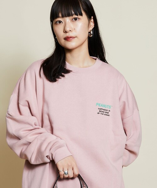 FREAK'S STORE(フリークスストア)の「限定展開 PEANUTS/ピーナッツ 別注 ビッグシルエット バックプリント クルーネックスウェット/ALL STAR(スウェット・メンズ・ネイビー/ピンク/チャコールグレー/グレー・MEDIUM/SMALL/LARGE)」の7枚目の写真