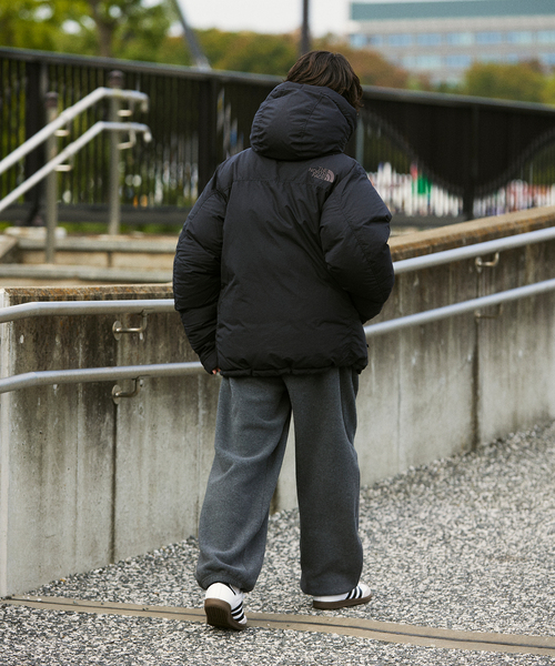 THE NORTH FACE（ザノースフェイス）の「THE NORTH FACE / ザ ノースフェイス オルタレーション バフズ ジャケット ND92360（ダウンジャケット/コート・メンズ・タン/ボルドー/ブラック・MEDIUM/LARGE/X-LARGE）」の5枚目の写真