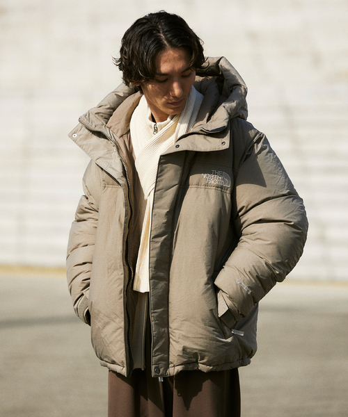 THE NORTH FACE（ザノースフェイス）の「THE NORTH FACE / ザ ノースフェイス オルタレーション バフズ ジャケット ND92360（ダウンジャケット/コート・メンズ・タン/ボルドー/ブラック・MEDIUM/LARGE/X-LARGE）」の16枚目の写真