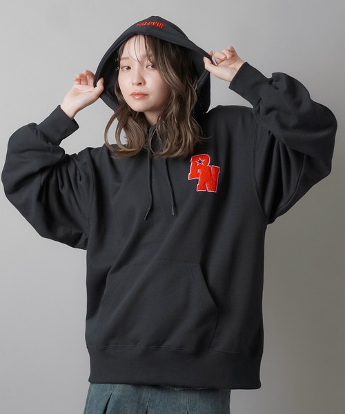 SPINNS（スピンズ）の「RN STARロゴプルオーバーパーカー（パーカー・レディース・ブラック/オフホワイト/オートミール/ピンク/パープル・ONESIZE）」の8枚目の写真