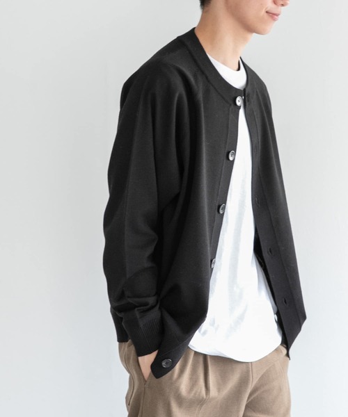 FORK&SPOON(フォークアンドスプーン)の「FORK&SPOON ウーステッドヤーンクルーネックカーディガン(カーディガン/ボレロ・メンズ・オレンジ系その他/ブラック/ライトグレー・4/5)」の2枚目の写真