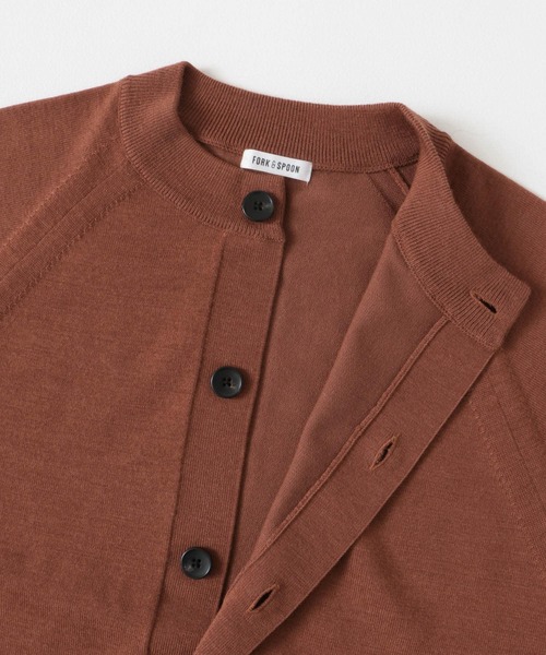 FORK&SPOON(フォークアンドスプーン)の「FORK&SPOON ウーステッドヤーンクルーネックカーディガン(カーディガン/ボレロ・メンズ・オレンジ系その他/ブラック/ライトグレー・4/5)」の22枚目の写真