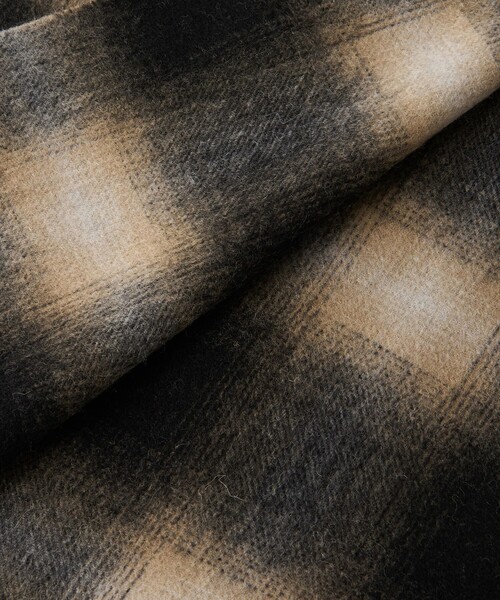 MONKEY TIME(モンキータイム)の「ウール オンブレチェック マフラー(マフラー・メンズ・ベージュ/コバルトブルー・FREE)」の4枚目の写真