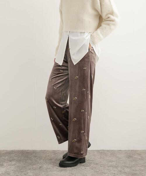 URBAN RESEARCH DOORS（アーバンリサーチドアーズ）の「刺繍ベロアイージーパンツ（その他パンツ・レディース・ブラウン/ブラック・MEDIUM）」の7枚目の写真