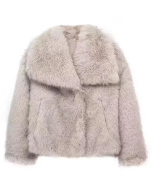 VIBGYOR（ヴィブジョー）の「OT フェイクファージャケット(se)（その他アウター・レディース・ブラック/ホワイト/ベージュ・FREE）」の6枚目の写真