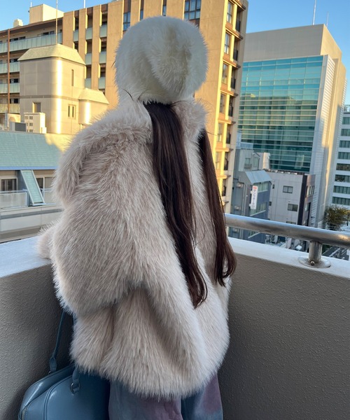 VIBGYOR（ヴィブジョー）の「OT フェイクファージャケット(se)（その他アウター・レディース・ブラック/ホワイト/ベージュ・FREE）」の12枚目の写真