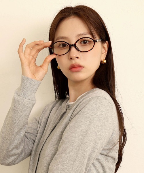 CEMONEMO（セモネモ）の「【UVカット】 オーバルフレームメガネ（メガネ・レディース・レオパード・FREE）」の8枚目の写真