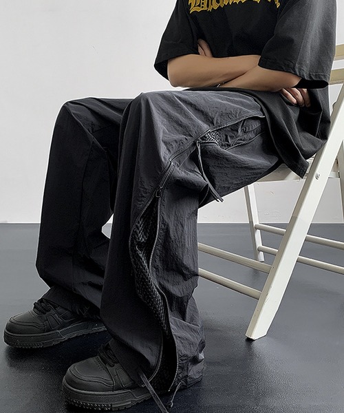 JOHNNY WOLF（ジョニーウルフ）の「TYPHON サイドジップ メッシュアレンジ ワイドパンツ（その他パンツ・メンズ・パープル/グレー/ブラック・M/L/XL）」の7枚目の写真