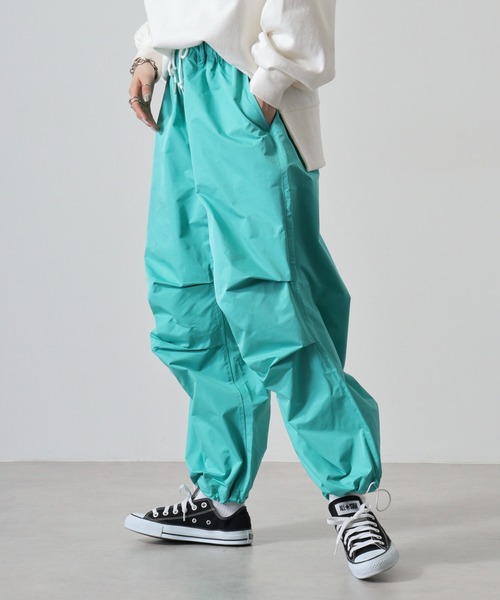 FUNALIVE(ファンアライブ)の「T/TWILL Extra thick color snow pants / 極太カラースノーパンツ unisex(その他パンツ・メンズ・ブラック/オレンジ/ロイヤルブルー/ライトグリーン・M/L)」の13枚目の写真