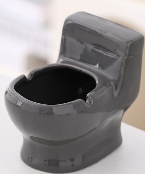 MGV（エムジーヴィー）の「トイレットアッシュトレイ（アッシュトレイ/ライター・メンズ・ブラック/グレー/パープル/ピンク/ホワイト/ブルー・FREE）」の3枚目の写真