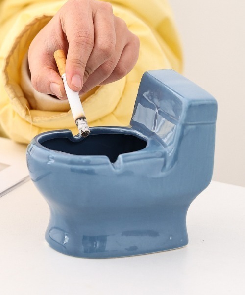MGV（エムジーヴィー）の「トイレットアッシュトレイ（アッシュトレイ/ライター・メンズ・ブラック/グレー/パープル/ピンク/ホワイト/ブルー・FREE）」の4枚目の写真