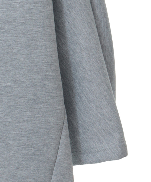 Tiara（ティアラ）の「ビッグボタンドルマンスウェット（Tシャツ/カットソー・レディース・ホワイト/ブラック/杢グレー・FREE）」の6枚目の写真