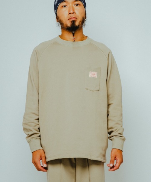 BIG MIKE(ビッグマイク)の「BIG MIKE ビッグマイク / セットアップ対応 サングラス 3ポケット ヘビーウエイト裏毛クルーネックスウェット //// 102618008 102518008(スウェット・メンズ・アッシュ/ブラック/グレイッシュベージュ/スミクロ・MEDIUM/LARGE/X-LARGE)」の4枚目の写真