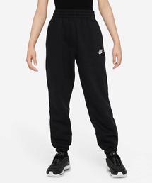 NIKE（ナイキ）の「ナイキ スポーツウェア クラブ フリース ジュニア ルーズ パンツ / Nike Sportswear Club Fleece Big Kids' Loose Pants FD2933-010 Black（スウェットパンツ・キッズ）」