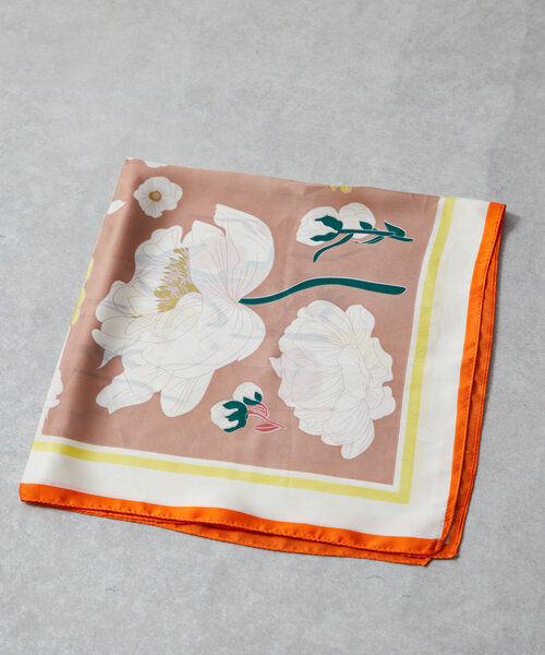 un dix cors（アンディコール）の「レトロ花柄スカーフ（バンダナ/スカーフ・レディース・ベージュ/オレンジ・FREE）」の7枚目の写真