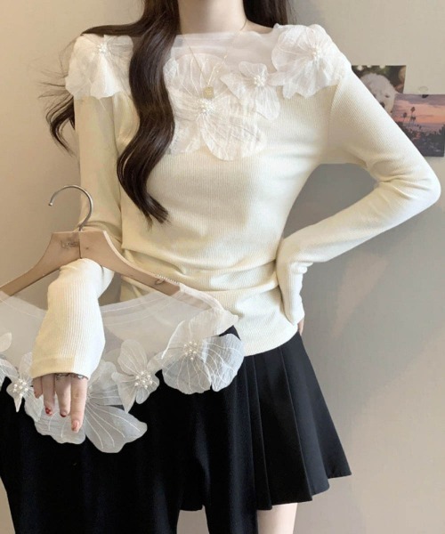Miniministore(ミニミニストア)の「花柄装飾 長袖 リブトップス 韓国風(Tシャツ/カットソー・レディース・ブラック/アイボリー・FREE)」の21枚目の写真
