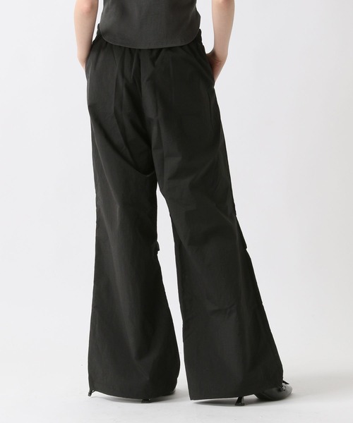 FOREVER 21(フォーエバー トゥエンティーワン)の「【2025SS】ナイロンニータックパンツ(その他パンツ・レディース・グレー/レオパード/ブラック・FREE)」の14枚目の写真