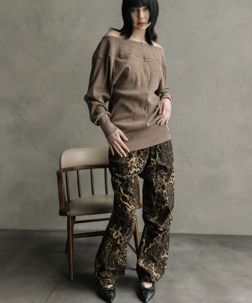 FOREVER 21(フォーエバー トゥエンティーワン)の「【2025SS】ナイロンニータックパンツ(その他パンツ・レディース・グレー/レオパード/ブラック・FREE)」の9枚目の写真