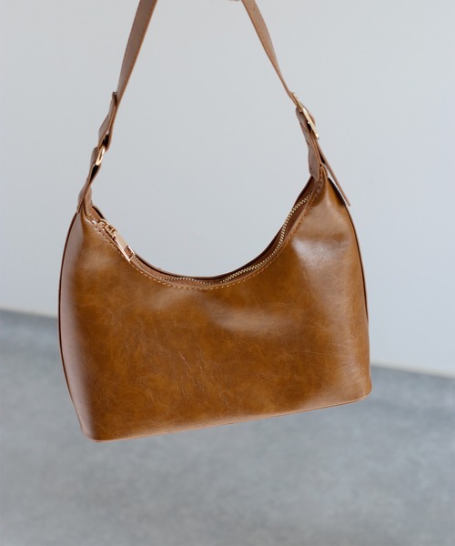 cepo（セポ）の「フェイクレザーワンハンドルショルダーバッグ（ショルダーバッグ・レディース・ブラック/キャメル/カーキ・FREE）」の18枚目の写真