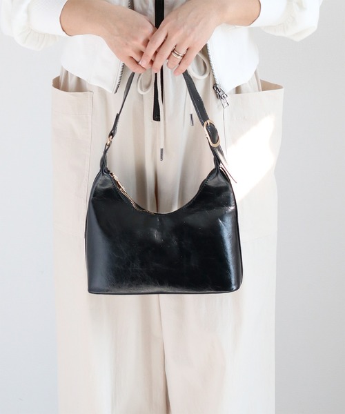 cepo（セポ）の「フェイクレザーワンハンドルショルダーバッグ（ショルダーバッグ・レディース・ブラック/キャメル/カーキ・FREE）」の7枚目の写真