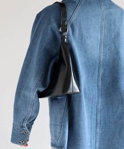 cepo（セポ）の「フェイクレザーワンハンドルショルダーバッグ（ショルダーバッグ・レディース・ブラック/キャメル/カーキ・FREE）」の9枚目の写真