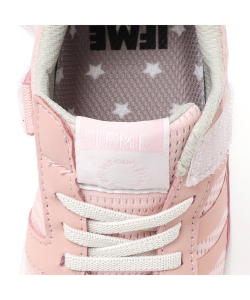 IFME（イフミー）の「KIDS｜IFME LIGHT 軽量ソールスニーカー[ワイドタイプ]（スニーカー・キッズ・ピンク/ブラック・15.0cm/15.5cm/16.0cm/16.5cm/17.0cm/17.5cm/18.0cm/18.5cm/19.0cm/19.5cm/20.0cm/20.5cm/21.0cm）」の5枚目の写真