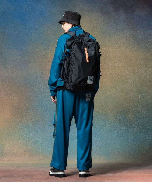 glamb（グラム）の「TIME TRAVELER LSS Backpack (GEAR 014) / タイムトラベラーエルエスエスバックパック（バックパック/リュック・メンズ・グレー/ブラック・FREE）」の12枚目の写真