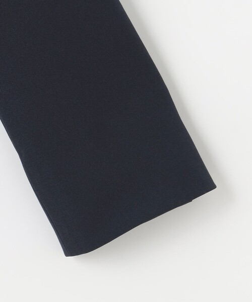 ANY SIS（エニィスィス）の「【UVカット・接触冷感・吸水速乾】スマートビューティストレッチ ペプラムショート ジャケット（ノーカラージャケット・レディース・黄土色系/ライトグレー系/ネイビー系・1/2/3）」の15枚目の写真