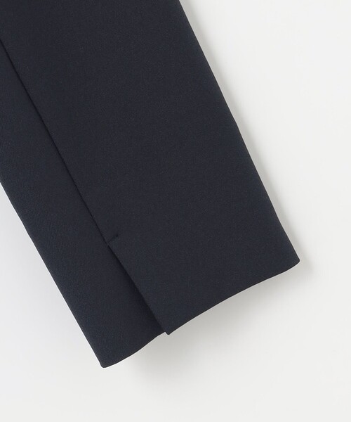 ANY SIS（エニィスィス）の「【UVカット・接触冷感・吸水速乾】スマートビューティストレッチ ペプラムショート ジャケット（ノーカラージャケット・レディース・黄土色系/ライトグレー系/ネイビー系・1/2/3）」の19枚目の写真