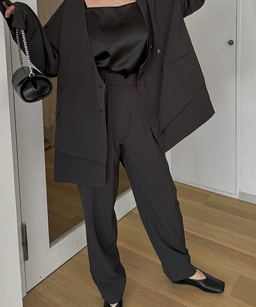 WILLFULLY(ウィルフリー)の「double hem flutter no collar JK(ノーカラージャケット・レディース・ライトグレー系/チャコール/サンドベージュ・FREE)」の18枚目の写真