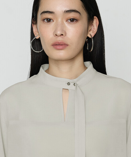 COMME CA（コムサ）の「フィネスボイル 長袖ブラウス（シャツ/ブラウス・レディース・ダークネイビー/グリーン系その他・11号/9号）」の8枚目の写真