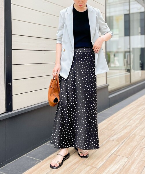 NOLLEY’S Sophi（ノーリーズソフィ）の「《セットアップ対応》ウォッシャブルライトドライシャンブレージャケット（テーラードジャケット・レディース・ライトグレー/サックスブルー/ネイビー・34/36/38）」の16枚目の写真