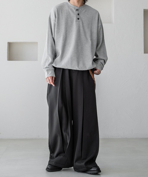 epnok（エプノック）の「ワッフルヘンリーネックTee（Tシャツ/カットソー・メンズ・グレー/ブラック・SMALL/MEDIUM/LARGE）」の9枚目の写真