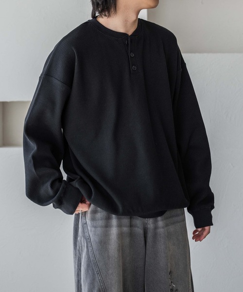epnok（エプノック）の「ワッフルヘンリーネックTee（Tシャツ/カットソー・メンズ・グレー/ブラック・SMALL/MEDIUM/LARGE）」の18枚目の写真
