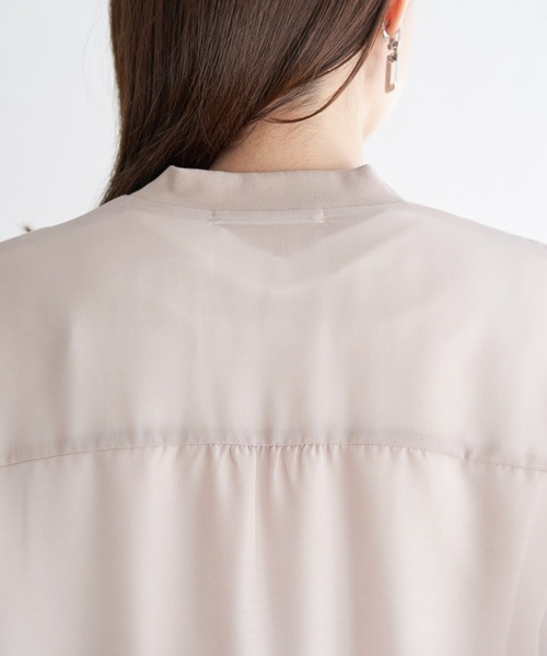 ikka（イッカ）の「【雑誌InRed6月号掲載】シアーカーデブルゾン（ブルゾン・レディース・ダークベージュ/チャコールグレー・M/L/S）」の19枚目の写真