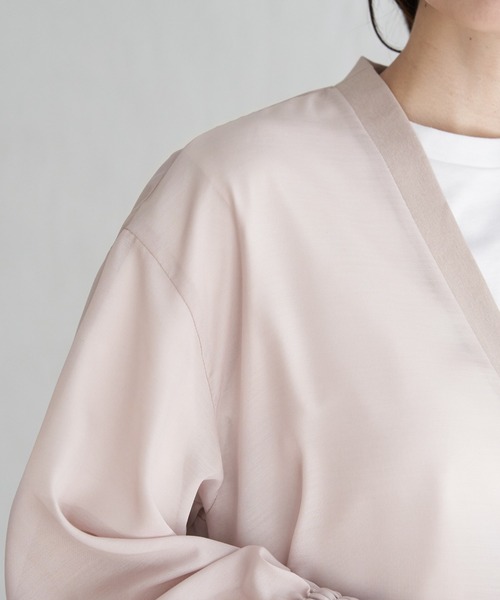 ikka（イッカ）の「【雑誌InRed6月号掲載】シアーカーデブルゾン（ブルゾン・レディース・ダークベージュ/チャコールグレー・M/L/S）」の21枚目の写真