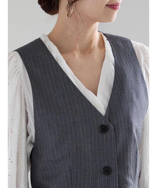 Te chichi(テチチ)の「【宮本茉由着用】ストライプショートベスト《2025spring catalog item》(シャツ/ブラウス・レディース・ネイビー/グレー・F)」の10枚目の写真