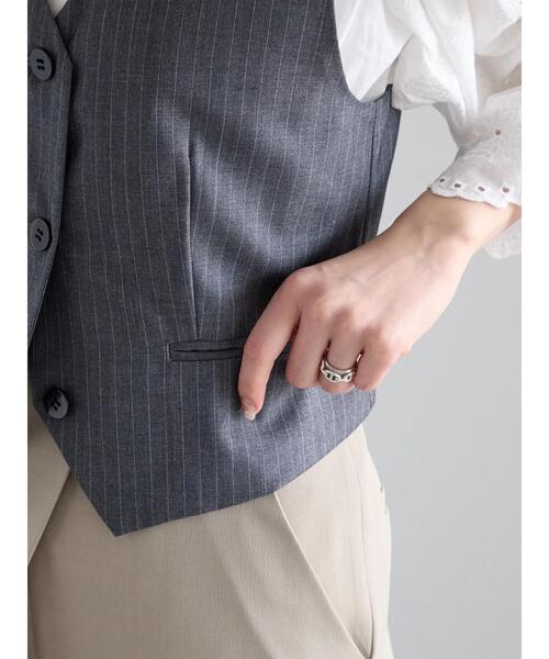 Te chichi(テチチ)の「【宮本茉由着用】ストライプショートベスト《2025spring catalog item》(シャツ/ブラウス・レディース・ネイビー/グレー・F)」の12枚目の写真