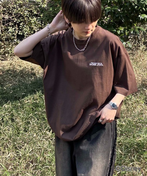 Disney(ディズニー)の「Disney ヴィンテージライクプリント ミッキー / ドナルド / グーフィー リンガー半袖Tシャツ メンズ レディース(Tシャツ/カットソー・メンズ・ブラック系その他2/ブラウン系その他/グリーン/ホワイト系その他4/ホワイト系その他3/ホワイト系その他2/パープル系その他3/ブルー系その他4/ホワイト/チャコールグレー/ネイビー系2/アイボリー系/グレー系/ブラック系その他4/ブラック系その他3・L/M)」の18枚目の写真