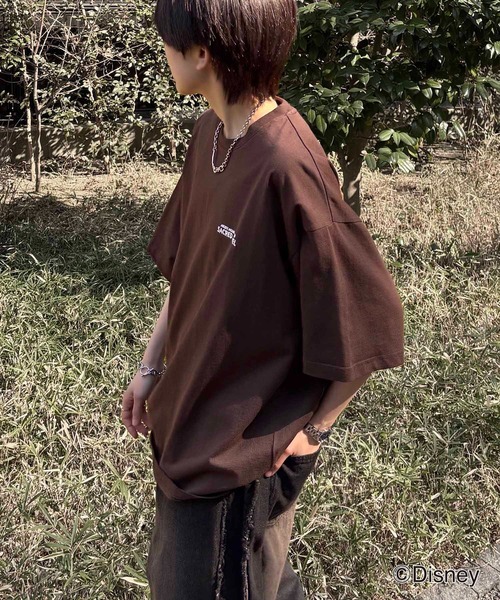 Disney(ディズニー)の「Disney ヴィンテージライクプリント ミッキー / ドナルド / グーフィー リンガー半袖Tシャツ メンズ レディース(Tシャツ/カットソー・メンズ・ブラック系その他2/ブラウン系その他/グリーン/ホワイト系その他4/ホワイト系その他3/ホワイト系その他2/パープル系その他3/ブルー系その他4/ホワイト/チャコールグレー/ネイビー系2/アイボリー系/グレー系/ブラック系その他4/ブラック系その他3・L/M)」の16枚目の写真