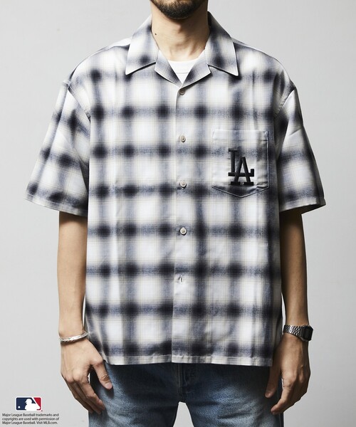 MLB（メジャーリーグベースボール）の「FREAK’S STORE/フリークスストア MLB ショートスリーブ チェックシャツ（シャツ/ブラウス・メンズ・ブラウン/ブラック/グレー・LARGE/MEDIUM）」の16枚目の写真