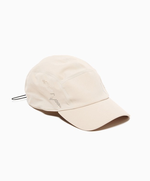 AIGLE（エーグル）の「UVカット ワンポイントリフレクトロゴ メッシュキャップ（キャップ・メンズ・オフホワイト/ブラック・FREE）」の11枚目の写真