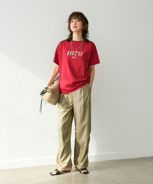 RIVE DROITE（リヴドロワ）の「【上品な光沢感/接触冷感】グロッシーパラシュートパンツ（その他パンツ・レディース・ブラック/カーキ/ライトベージュ・38/36）」の6枚目の写真