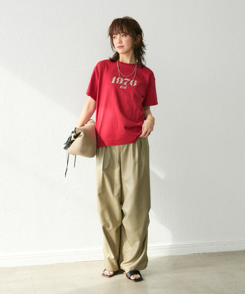 RIVE DROITE（リヴドロワ）の「【上品な光沢感/接触冷感】グロッシーパラシュートパンツ（その他パンツ・レディース・ブラック/カーキ/ライトベージュ・38/36）」の7枚目の写真