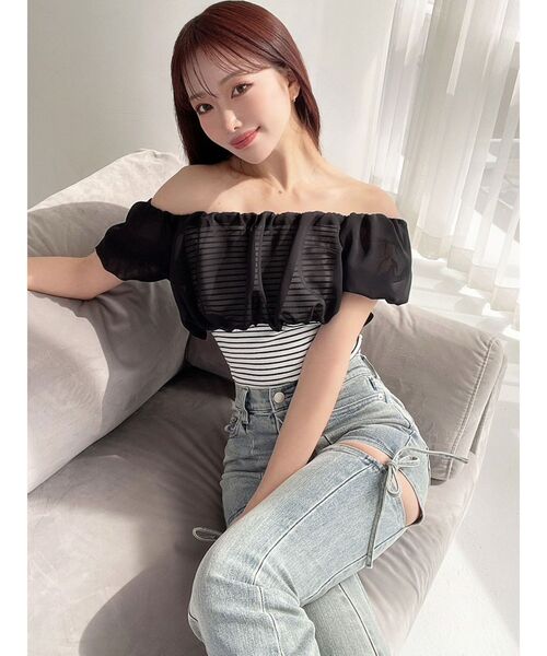 RESEXXY（リゼクシー）の「シアードッキングオフショルトップス（Tシャツ/カットソー・レディース・ホワイト/その他1/ブラック・FREE）」の4枚目の写真