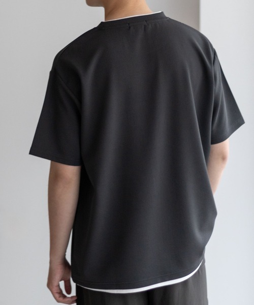 NAVY(ネイビー)の「NAVY【接触冷感】フェイクレイヤードTシャツ(Tシャツ/カットソー・メンズ・カーキ/ネイビー/ブルー/チャコールグレー/ベージュ・S/M/L/XL)」の9枚目の写真