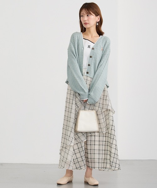 NICOLE CLUB（ニコル　クラブ）の「ラインケーブルカーディガン（カーディガン/ボレロ・レディース・グリーン/ラベンダー/オフホワイト/ネイビー・FREE）」の20枚目の写真
